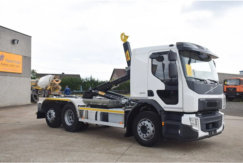 Volvo FE 320 - Камион со кука за подигање: слика 4 Volvo FE 320 - Камион со кука за подигање: слика 4