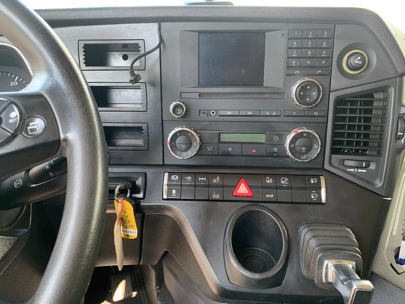 Mercedes-Benz Actros 2531 2530*Cruise control*SlaapCabine* - Камион сандучар: слика 5 Mercedes-Benz Actros 2531 2530*Cruise control*SlaapCabine* - Камион сандучар: слика 5