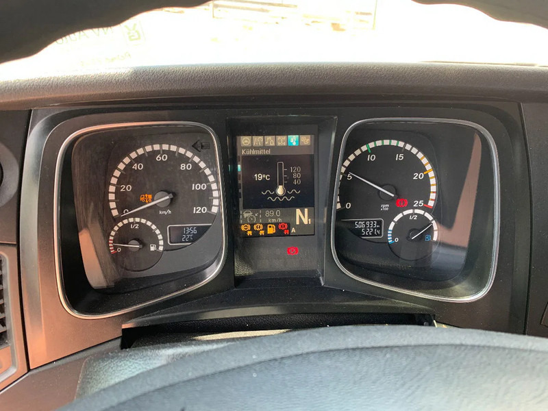 Mercedes-Benz Actros 2548 6X2 + Aanhanger*Palfinger crane*Cruise control*Airco* - Камион со церада, Камион со кран: слика 5 Mercedes-Benz Actros 2548 6X2 + Aanhanger*Palfinger crane*Cruise control*Airco* - Камион со церада, Камион со кран: слика 5