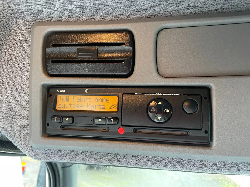 Mercedes-Benz Atego 1221 *Cruise control*Bluetooth*Elektrisch verstelbare en verwarmde spiegels - Камион ладилник: слика 5 Mercedes-Benz Atego 1221 *Cruise control*Bluetooth*Elektrisch verstelbare en verwarmde spiegels - Камион ладилник: слика 5