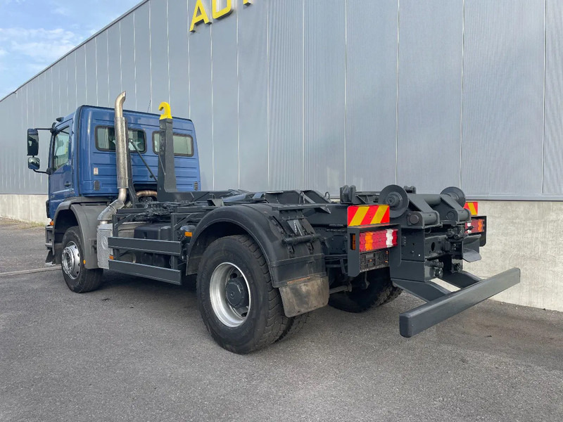 Mercedes-Benz Axor 1833 *cruise control*bluetooth*airconditioning*differentieelslot - Камион со кука за подигање: слика 3 Mercedes-Benz Axor 1833 *cruise control*bluetooth*airconditioning*differentieelslot - Камион со кука за подигање: слика 3