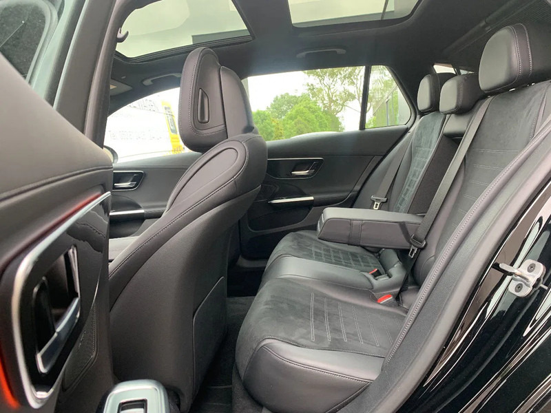 Mercedes-Benz C-Klasse 300*Parktronic*Thermatic*Distronic*Rijstrookassistent*Panoramische dak* - Автомобил: слика 5 Mercedes-Benz C-Klasse 300*Parktronic*Thermatic*Distronic*Rijstrookassistent*Panoramische dak* - Автомобил: слика 5