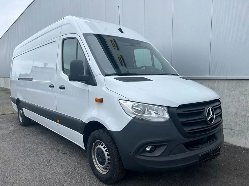 Mercedes-Benz Sprinter 315 L3H2*360°Camera*parktronic*cruise control*zetelverwarming* - Товарно комбе: слика 1 Mercedes-Benz Sprinter 315 L3H2*360°Camera*parktronic*cruise control*zetelverwarming* - Товарно комбе: слика 1