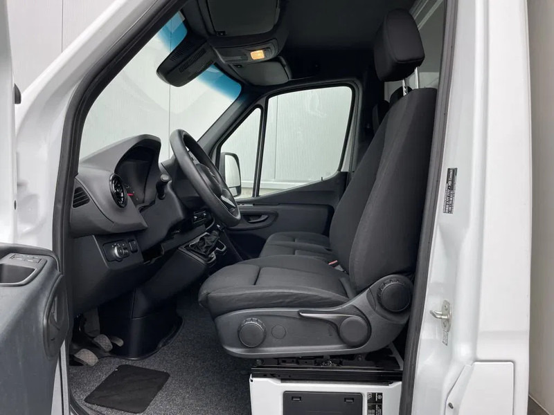 Mercedes-Benz Sprinter 514 *Airconditioning*Cruise control*Zijwindassistent*laadbrug - Комбе фургон: слика 3 Mercedes-Benz Sprinter 514 *Airconditioning*Cruise control*Zijwindassistent*laadbrug - Комбе фургон: слика 3