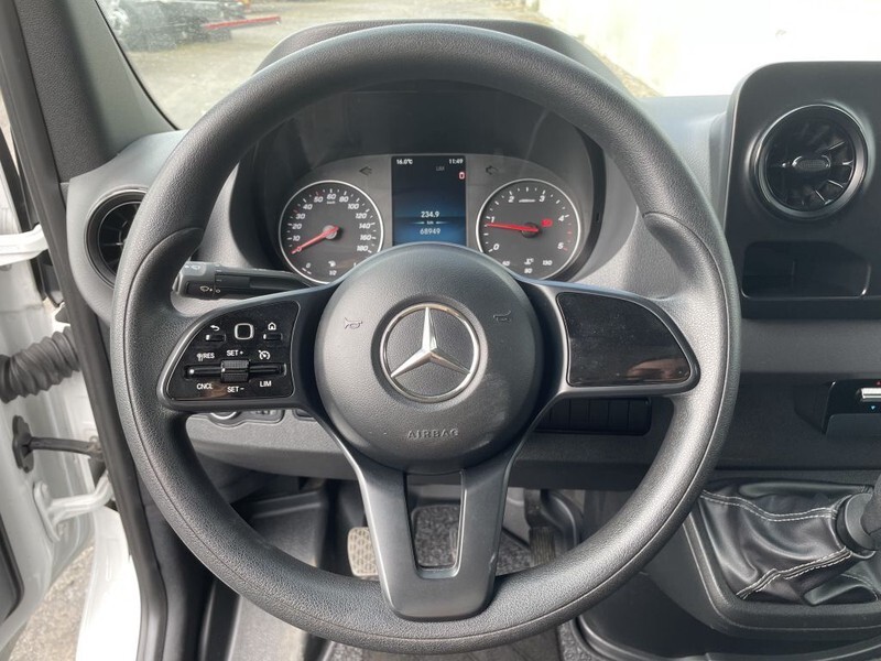 Mercedes-Benz Sprinter 514 *buitenspiegels verwarmd&elektr. verstelbaar*Cruise control*bluetooth*airbag bestuurder - Комбе фургон: слика 4 Mercedes-Benz Sprinter 514 *buitenspiegels verwarmd&elektr. verstelbaar*Cruise control*bluetooth*airbag bestuurder - Комбе фургон: слика 4