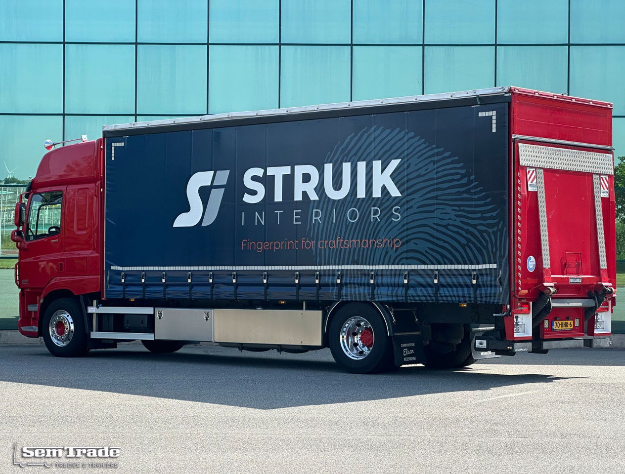 DAF CF 290 FA Space CAB Hardhouten Vloer 2500 KG Klep Nieuw Staat - Камион сандучар: слика 3 DAF CF 290 FA Space CAB Hardhouten Vloer 2500 KG Klep Nieuw Staat - Камион сандучар: слика 3