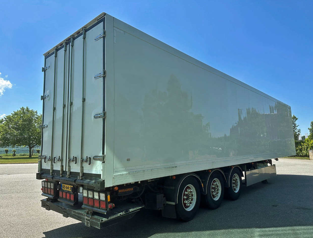 Ekeri 3-AS Multi Temp 1335 x 250 x 271 CM Inside Tail Lift - Полуприколка ладилник: слика 5 Ekeri 3-AS Multi Temp 1335 x 250 x 271 CM Inside Tail Lift - Полуприколка ладилник: слика 5