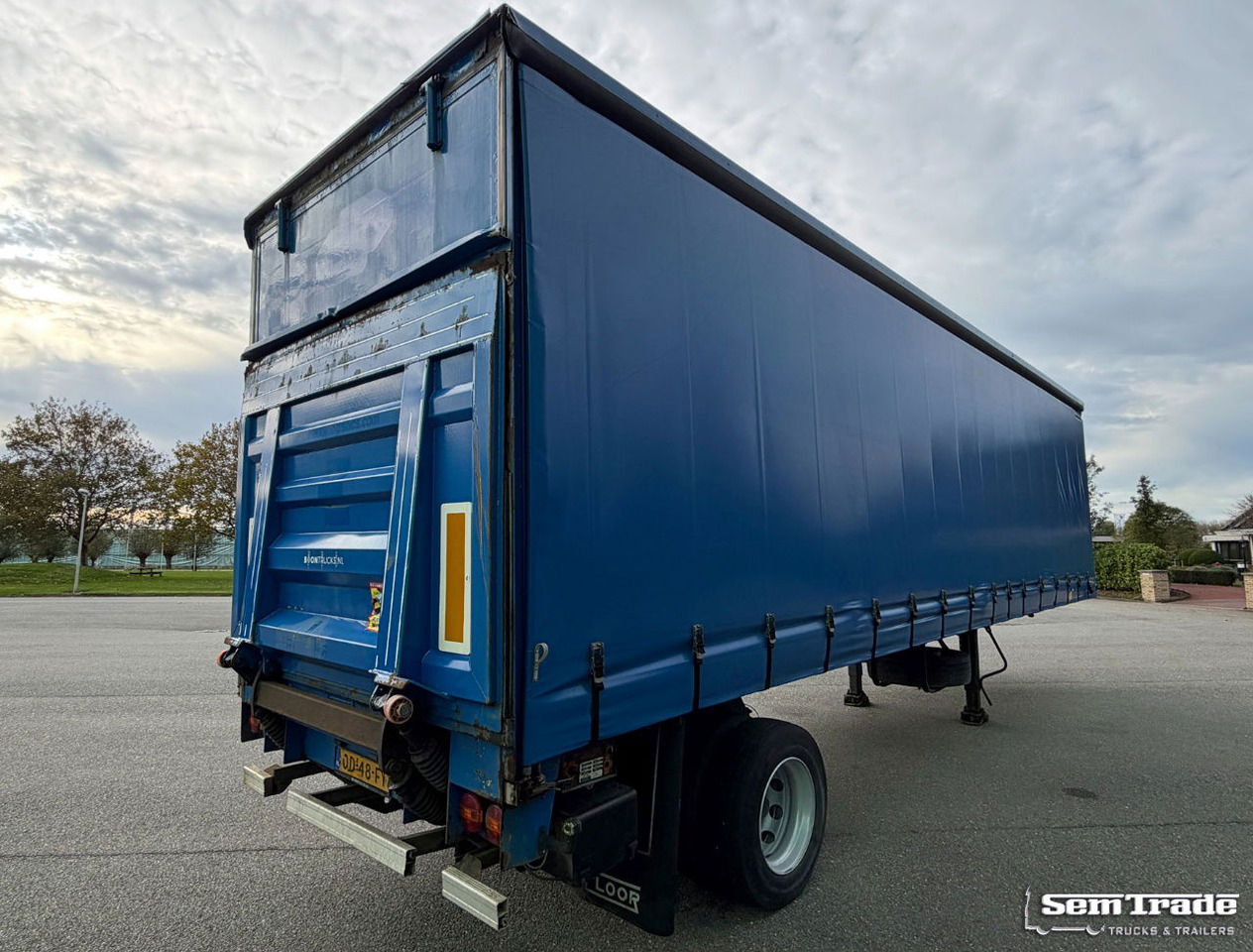 Floor FL0-12-102 City Trailer Tail Lift Good Condition Holland-Trailer - Полуприколка со церада: слика 4 Floor FL0-12-102 City Trailer Tail Lift Good Condition Holland-Trailer - Полуприколка со церада: слика 4