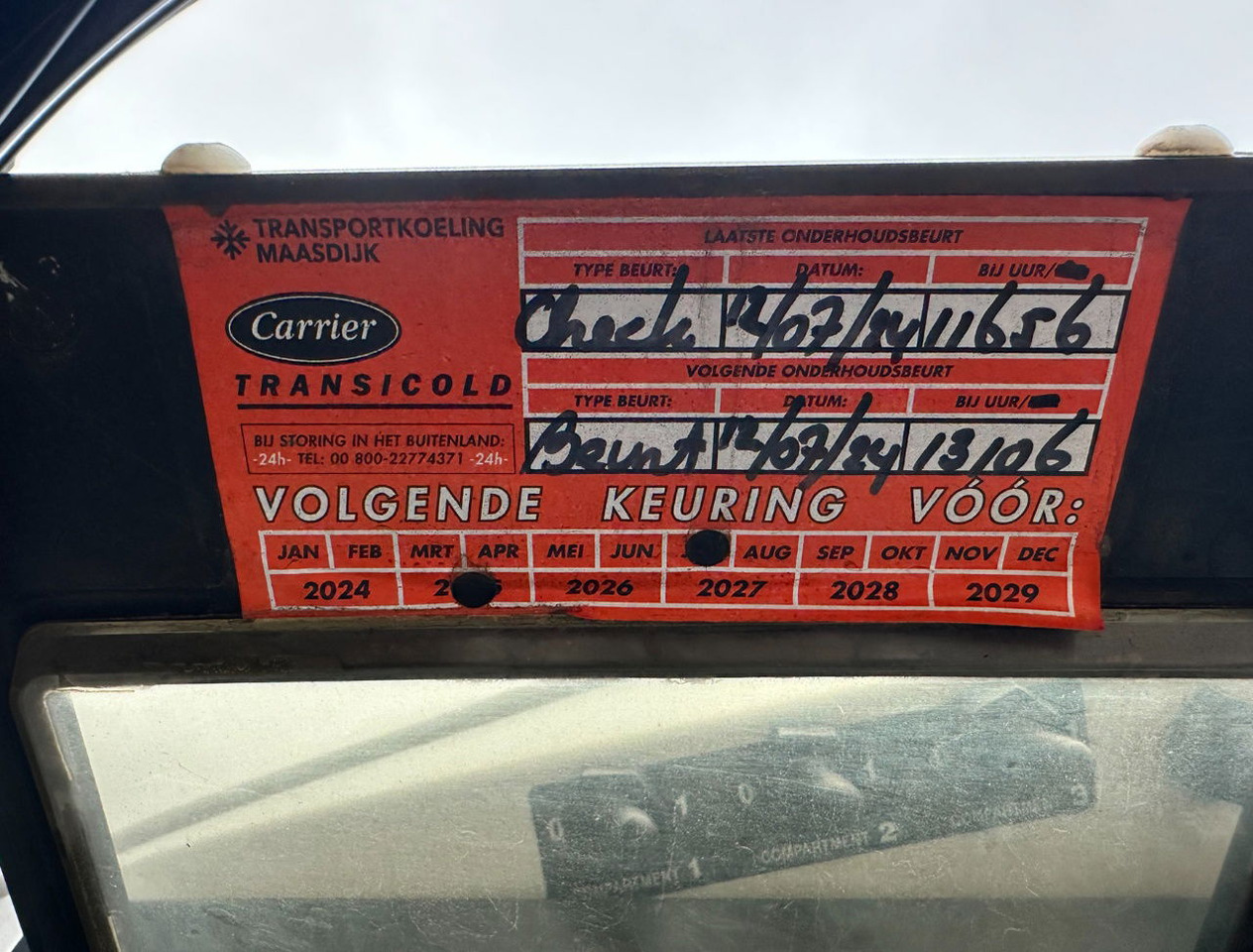 Полуприколка ладилник Gray and Adams City Trailer Carrier Vector 1850 MT TRI-Temp Tail Lift Side Door Steering Axle 3 Pieces Available: слика 9