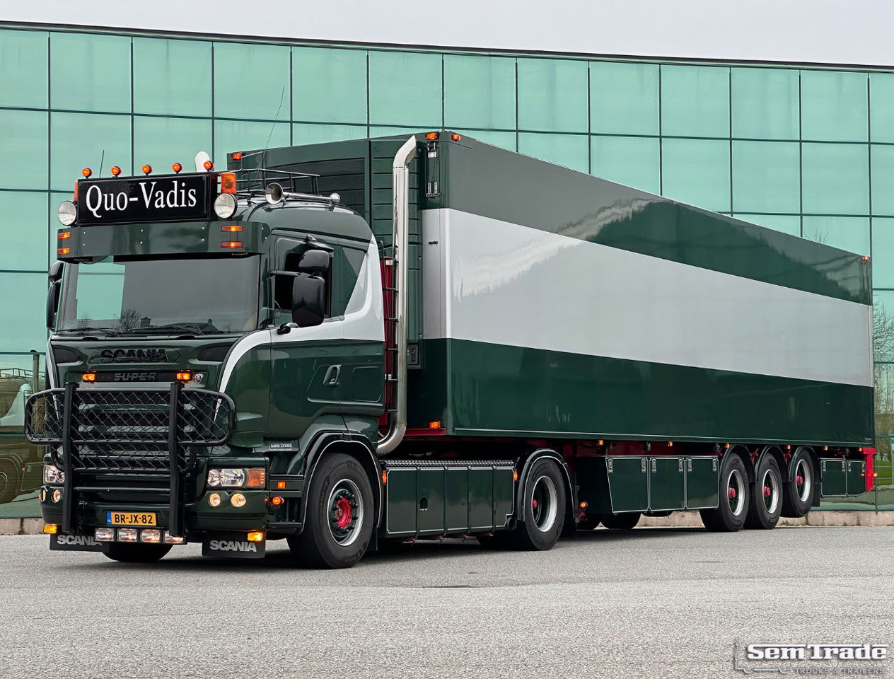 Scania R500 V8 Analogue Tacho 779.000 KM Show Truck Special Interior + Special V - Камион влекач: слика 1 Scania R500 V8 Analogue Tacho 779.000 KM Show Truck Special Interior + Special V - Камион влекач: слика 1