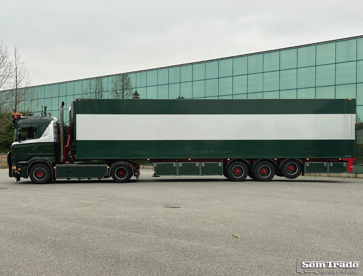 Scania R500 V8 Analogue Tacho 779.000 KM Show Truck Special Interior + Special V - Камион влекач: слика 2 Scania R500 V8 Analogue Tacho 779.000 KM Show Truck Special Interior + Special V - Камион влекач: слика 2