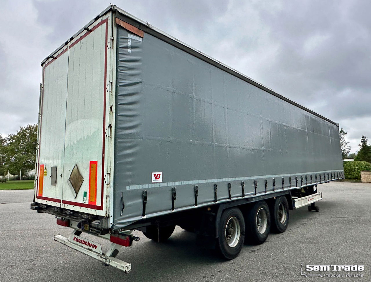 Kässbohrer XS Valx Axles Drum Brakes NEW Curtains NL-Trailer - Полуприколка со церада: слика 4 Kässbohrer XS Valx Axles Drum Brakes NEW Curtains NL-Trailer - Полуприколка со церада: слика 4
