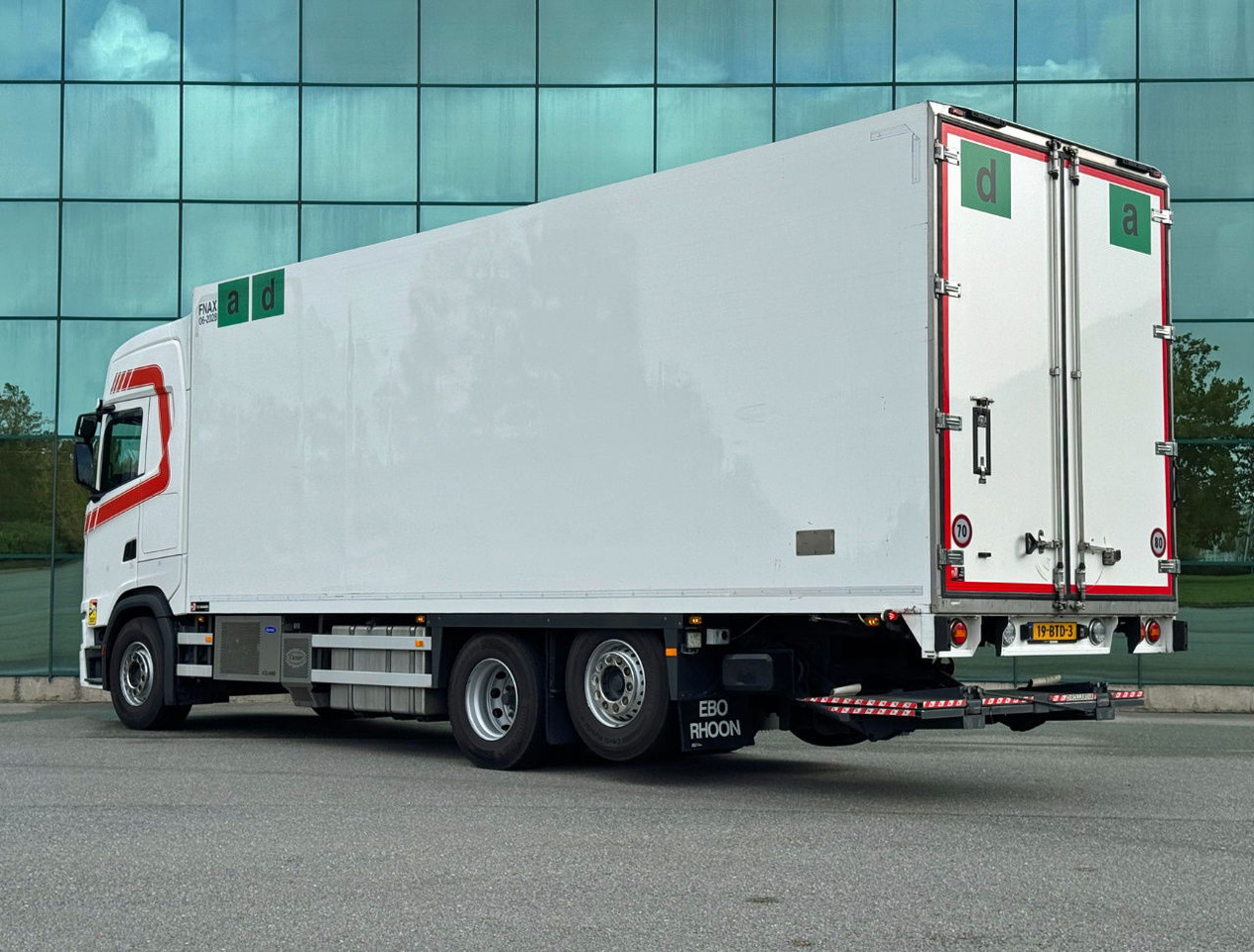 Scania S500 6X2 Retarder 815 x 250 x 275 CM Inside TOP Condition Holland Truck - Камион ладилник: слика 3 Scania S500 6X2 Retarder 815 x 250 x 275 CM Inside TOP Condition Holland Truck - Камион ладилник: слика 3