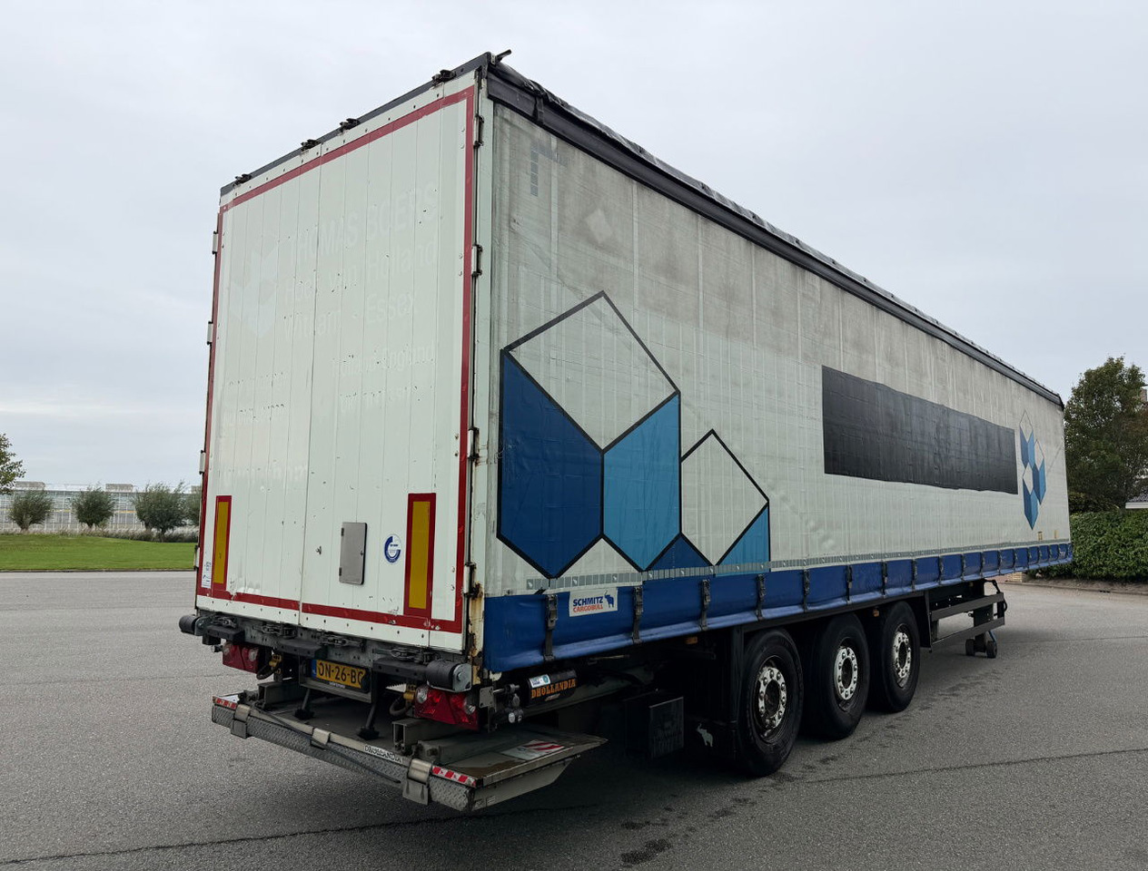Schmitz Cargobull SCBS3T Disc Brakes Galvanised Chassis 2.000 KG Lift NL Trailer - Полуприколка со церада: слика 4 Schmitz Cargobull SCBS3T Disc Brakes Galvanised Chassis 2.000 KG Lift NL Trailer - Полуприколка со церада: слика 4