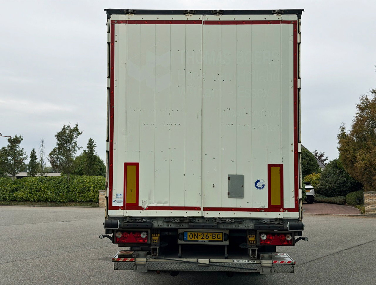 Schmitz Cargobull SCBS3T Disc Brakes Galvanised Chassis 2.000 KG Lift NL Trailer - Полуприколка со церада: слика 3 Schmitz Cargobull SCBS3T Disc Brakes Galvanised Chassis 2.000 KG Lift NL Trailer - Полуприколка со церада: слика 3