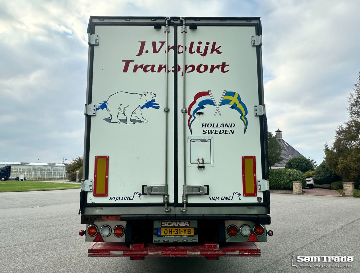 Schmitz Cargobull SKO 24 Carrier Maxima 1300 Flower Wide 2X Lift Axle - Полуприколка ладилник: слика 4 Schmitz Cargobull SKO 24 Carrier Maxima 1300 Flower Wide 2X Lift Axle - Полуприколка ладилник: слика 4