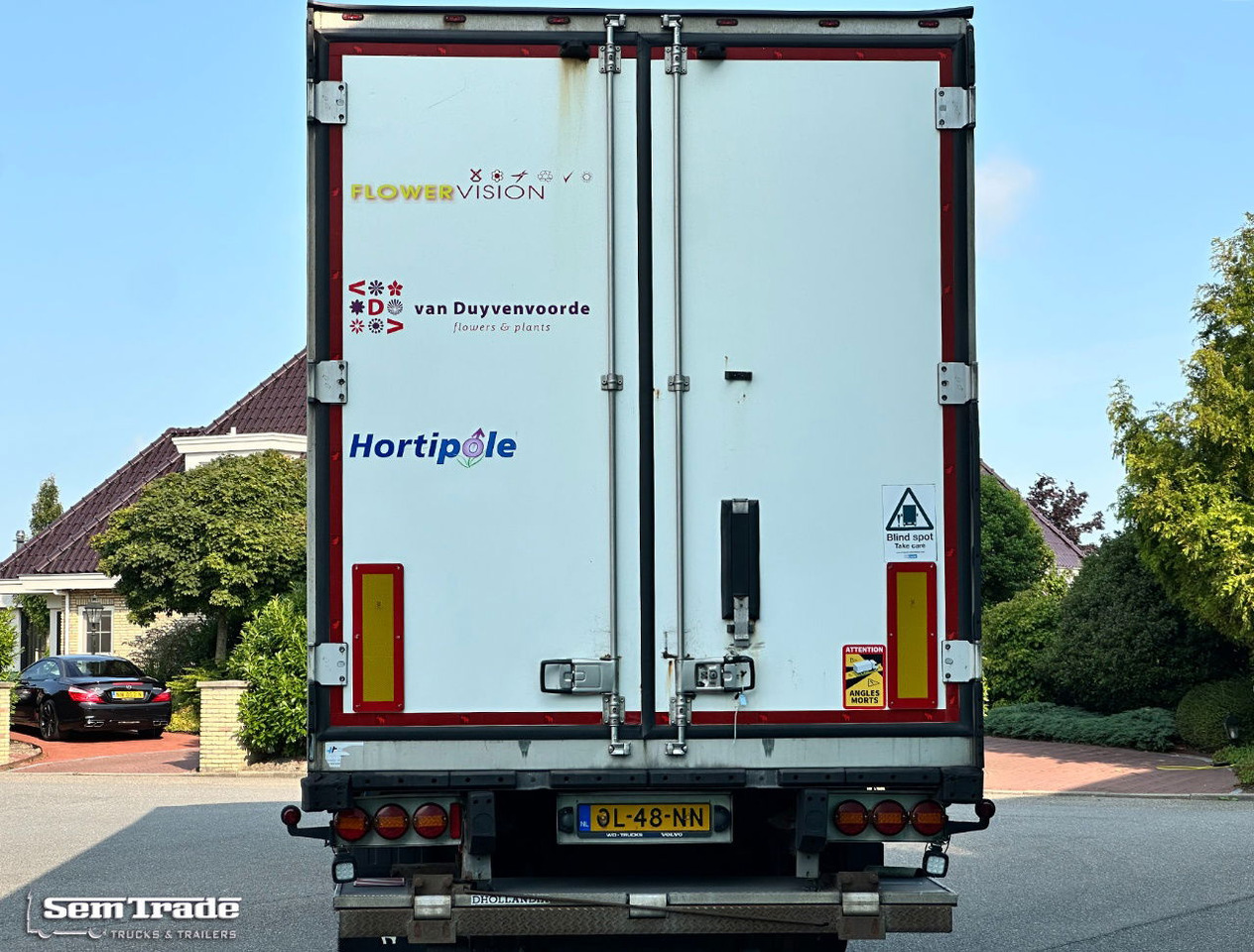 Schmitz Cargobull SKO24 Carrier Vector 1850 2X Lift Axle Flowerwide 270 CM High Holland Trailer - Полуприколка ладилник: слика 4 Schmitz Cargobull SKO24 Carrier Vector 1850 2X Lift Axle Flowerwide 270 CM High Holland Trailer - Полуприколка ладилник: слика 4