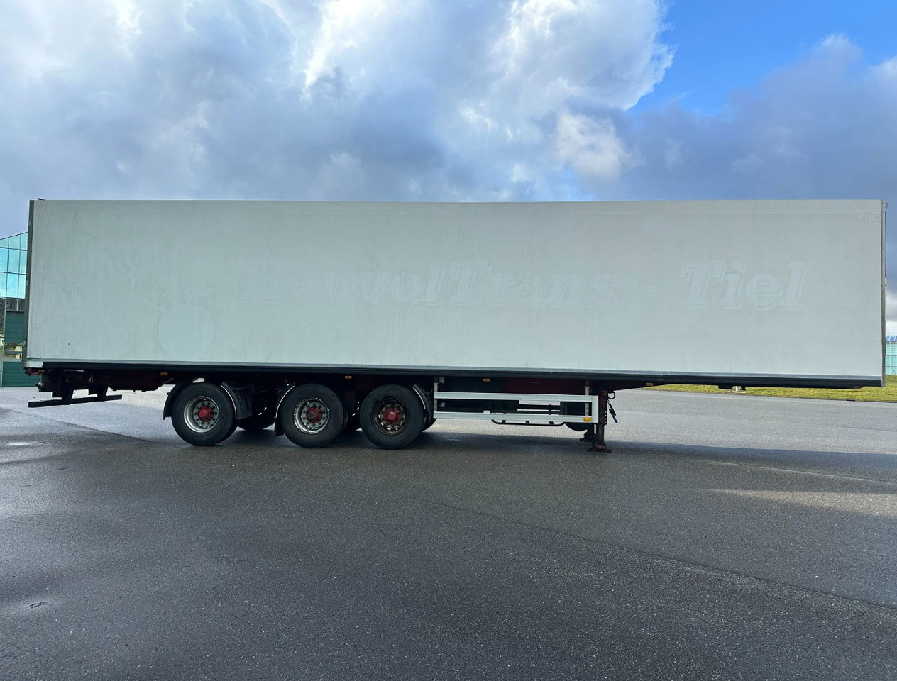 Van Eck 3 AS Koel Vries Carrier Vector 1800 Zeer Mooi Chassis Stuuras Tridec - Полуприколка ладилник: слика 5 Van Eck 3 AS Koel Vries Carrier Vector 1800 Zeer Mooi Chassis Stuuras Tridec - Полуприколка ладилник: слика 5