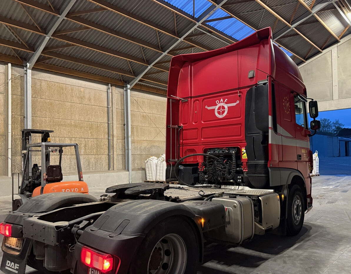 DAF DAF XF 480 SSC - Камион влекач: слика 4 DAF DAF XF 480 SSC - Камион влекач: слика 4
