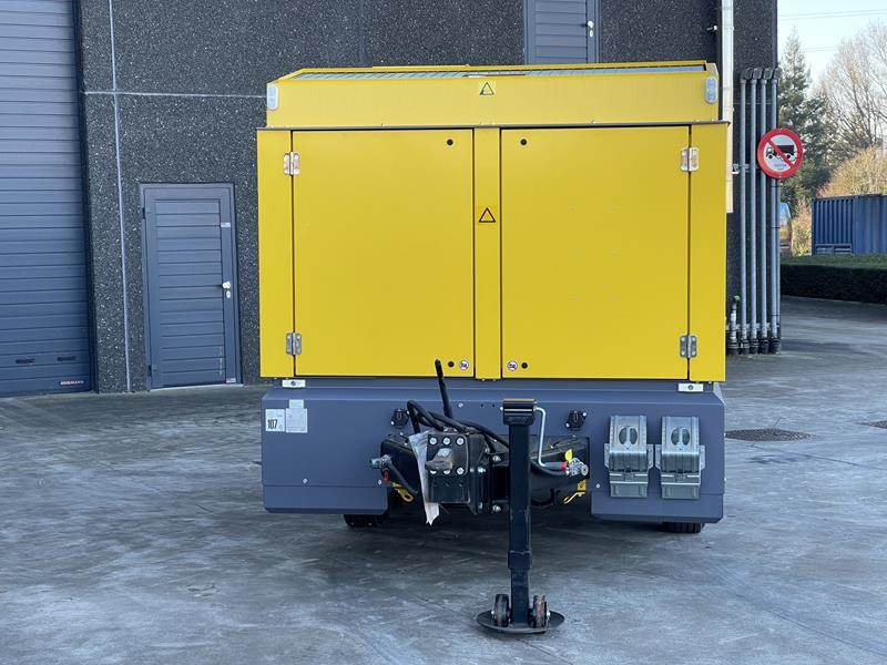 Atlas-Copco V 28 STAGE V - Компресор за воздух: слика 2 Atlas-Copco V 28 STAGE V - Компресор за воздух: слика 2