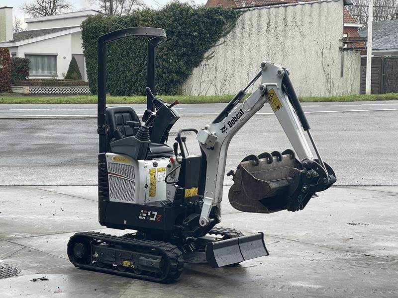 Мини багер Bobcat E 10 Z: слика 7