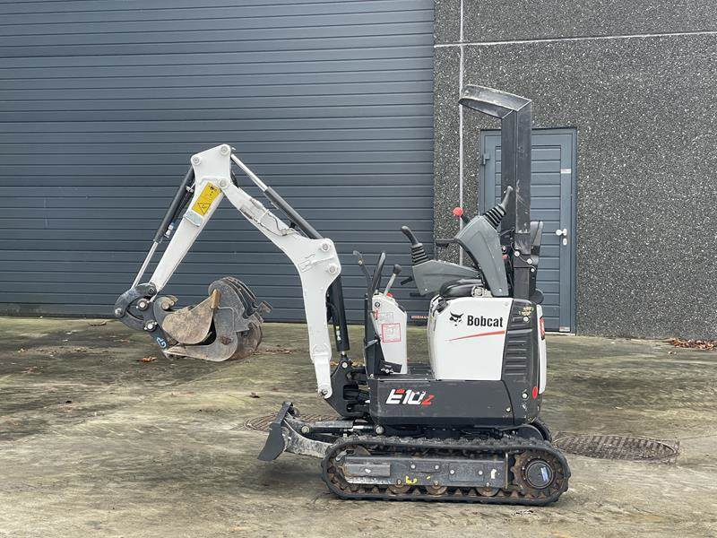 Bobcat E 10 Z - Мини багер: слика 2 Bobcat E 10 Z - Мини багер: слика 2