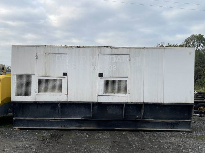 Cat C 18 - 700 - Генераторска поставка: слика 1 Cat C 18 - 700 - Генераторска поставка: слика 1