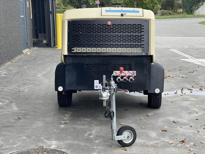 Doosan 7 / 25 - G - N - Компресор за воздух: слика 2 Doosan 7 / 25 - G - N - Компресор за воздух: слика 2