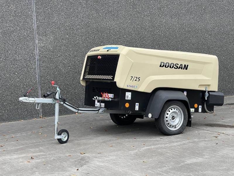 Doosan 7 / 25 - G - N - Компресор за воздух: слика 2 Doosan 7 / 25 - G - N - Компресор за воздух: слика 2