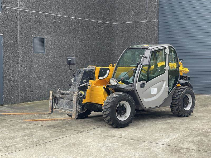 Manitou MT 625 ST 3 B - Телескопски ракувач: слика 1 Manitou MT 625 ST 3 B - Телескопски ракувач: слика 1