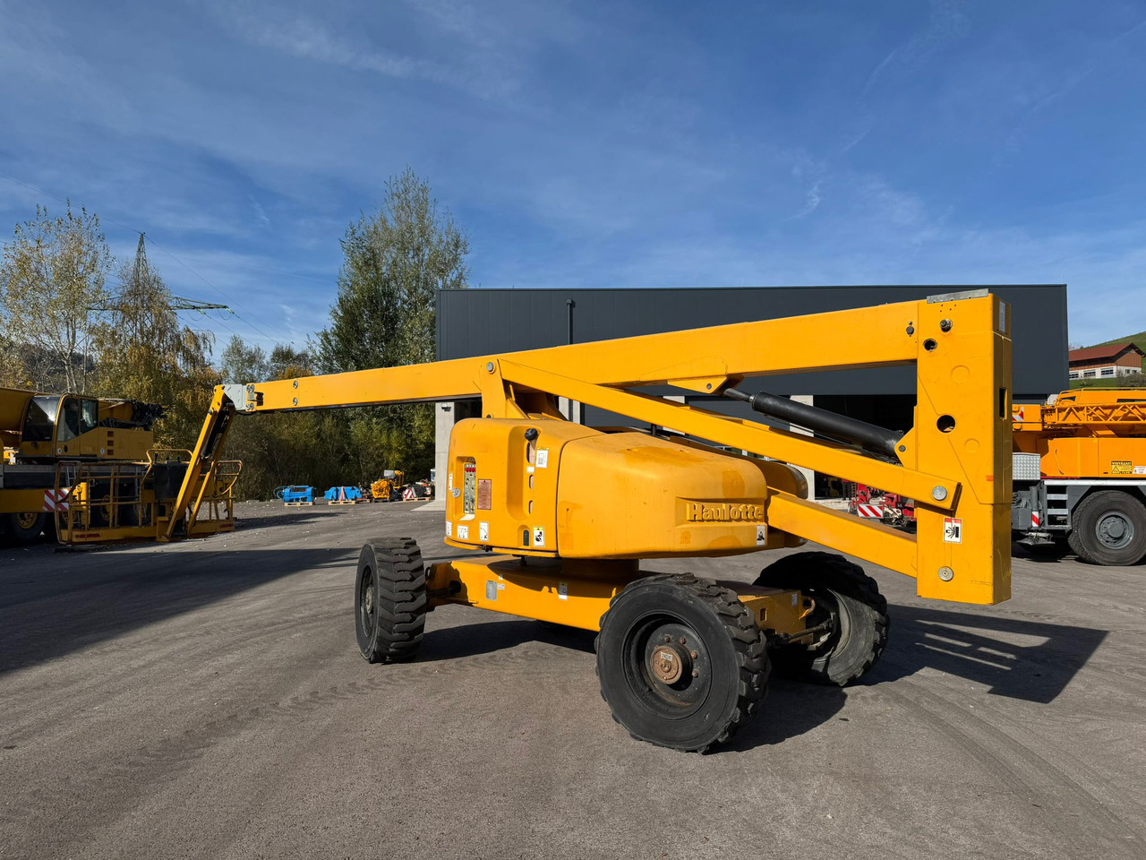 HAULOTTE HA260PX - Телескопска платформа: слика 2 HAULOTTE HA260PX - Телескопска платформа: слика 2