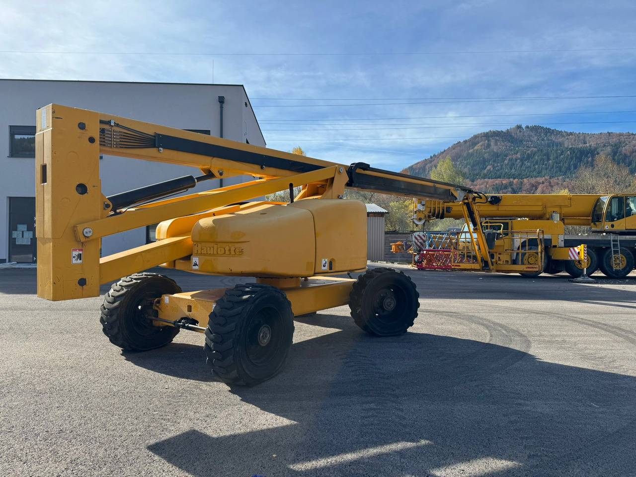 HAULOTTE HA260PX - Телескопска платформа: слика 3 HAULOTTE HA260PX - Телескопска платформа: слика 3