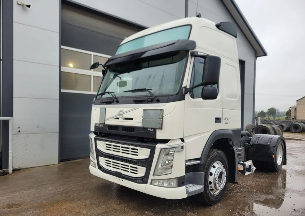 Volvo Volvo FM 450 ADR E6 ciągnik siodłowy - Камион влекач: слика 2 Volvo Volvo FM 450 ADR E6 ciągnik siodłowy - Камион влекач: слика 2
