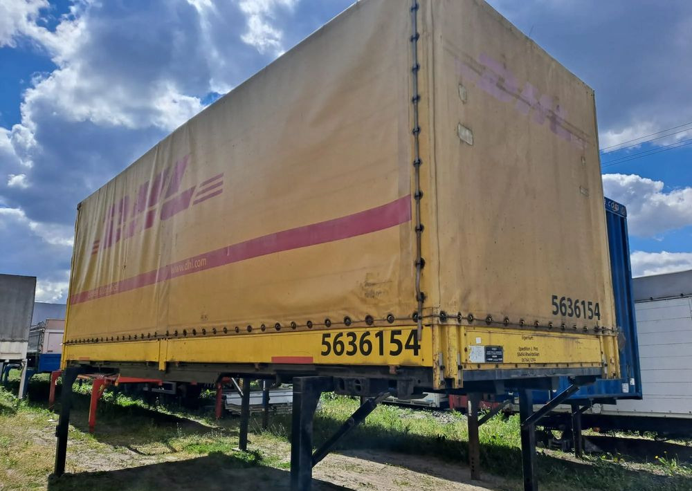 Kögel Zabudowa 7,45m 18 palet burtoplandeka - Заменски сандак со церада: слика 1 Kögel Zabudowa 7,45m 18 palet burtoplandeka - Заменски сандак со церада: слика 1