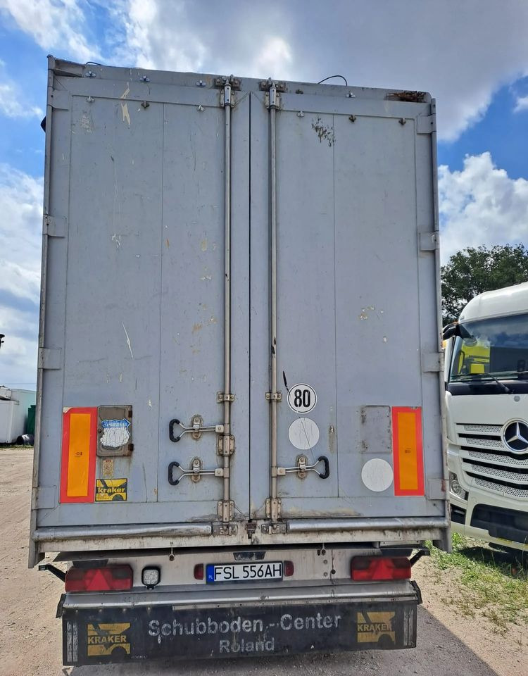 Kraker Naczepa ruchoma podłoga KRAKER CF300 - Полуприколка со подвижен под за истовар: слика 4 Kraker Naczepa ruchoma podłoga KRAKER CF300 - Полуприколка со подвижен под за истовар: слика 4