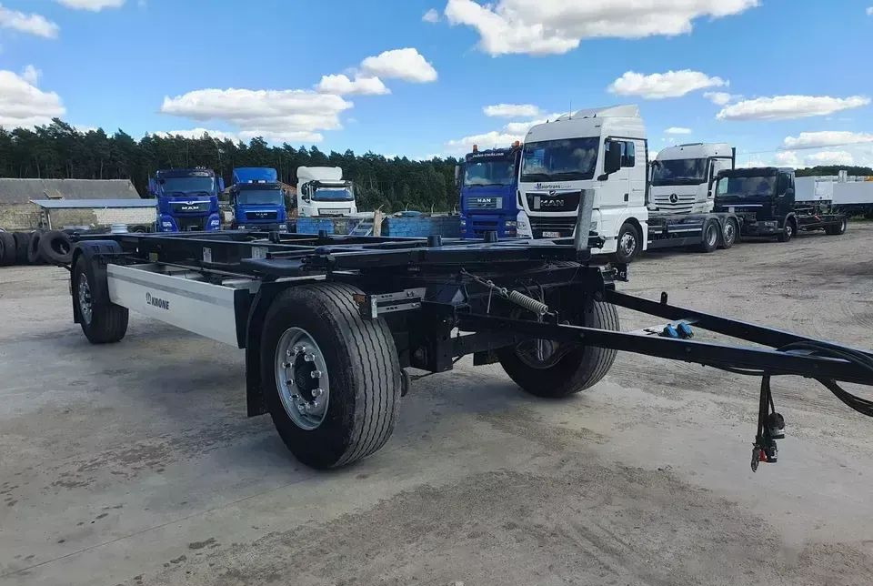 Krone PRZYCZEPA KRONE BDF - Транспортер на контејнер/ Приколка со променливо тело: слика 5 Krone PRZYCZEPA KRONE BDF - Транспортер на контејнер/ Приколка со променливо тело: слика 5