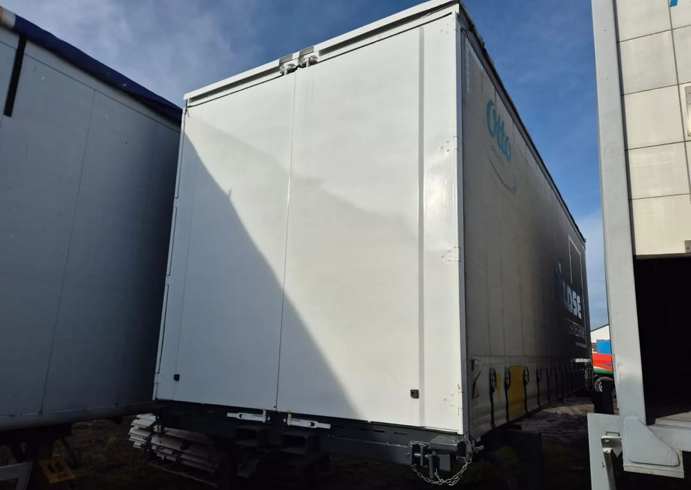 Krone - Заменски сандак со церада: слика 4 Krone - Заменски сандак со церада: слика 4