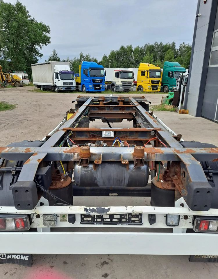 Krone Przyczepa Krone BDF - Транспортер на контејнер/ Приколка со променливо тело: слика 2 Krone Przyczepa Krone BDF - Транспортер на контејнер/ Приколка со променливо тело: слика 2