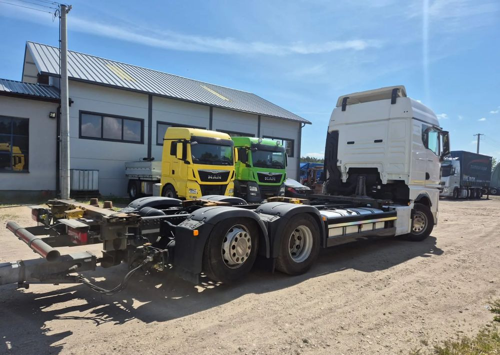 MAN MAN TGX BDF 26-510 oś skrętna - Камион со кабинска шасија: слика 4 MAN MAN TGX BDF 26-510 oś skrętna - Камион со кабинска шасија: слика 4
