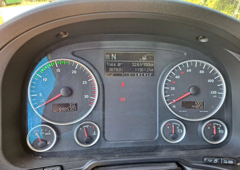 Камион со кабинска шасија MAN TGX 26.480 6X2 3 osie: слика 18