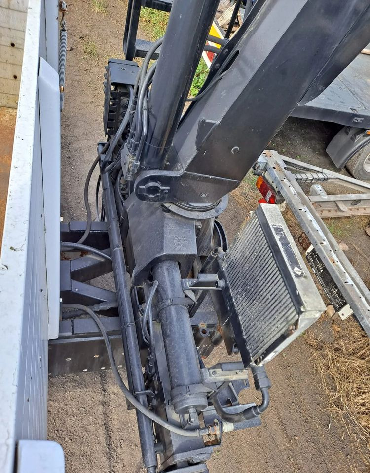 Mercedes-Benz Urządzenie dźwigowe HIAB XS122 - Кипер: слика 4 Mercedes-Benz Urządzenie dźwigowe HIAB XS122 - Кипер: слика 4