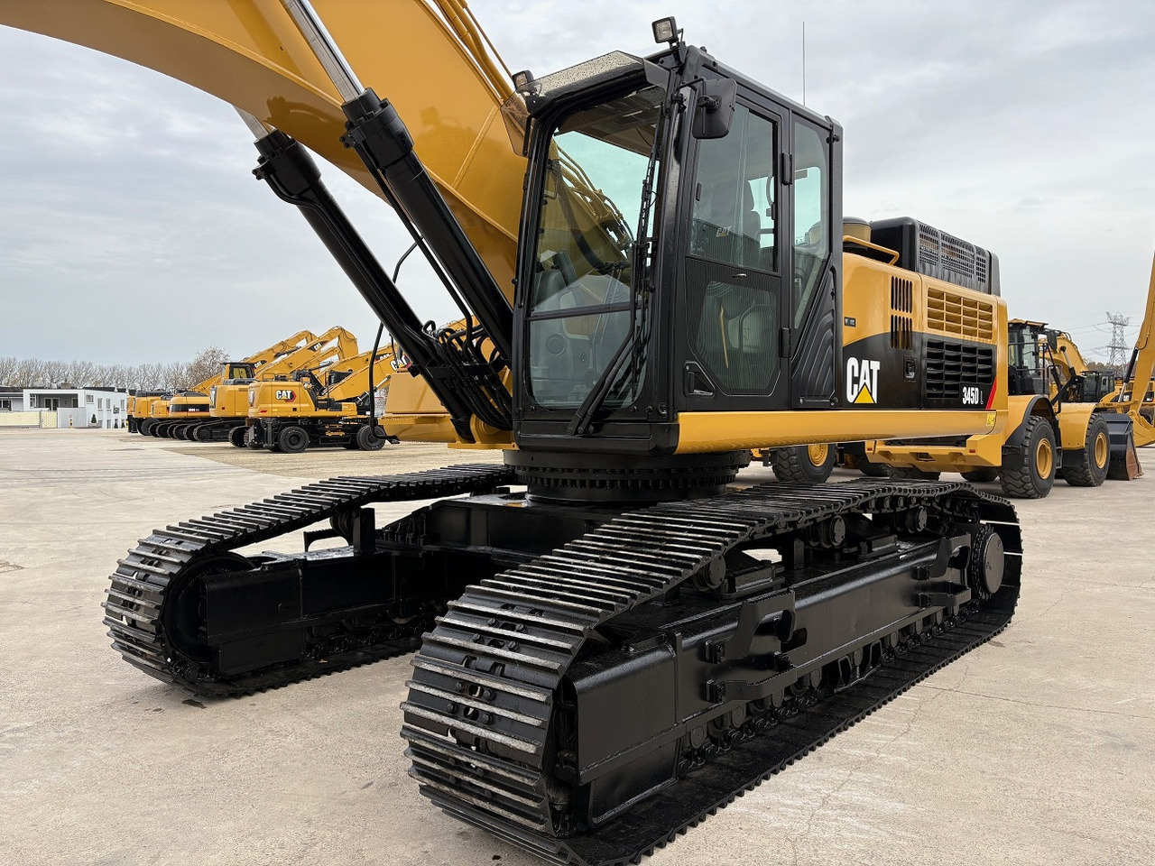 CATERPILLAR 345DL - Багер гасеничар: слика 2 CATERPILLAR 345DL - Багер гасеничар: слика 2