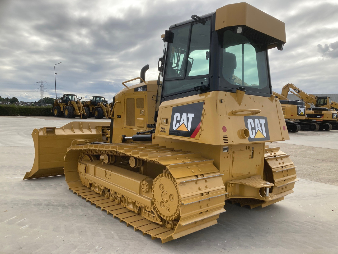 CATERPILLAR D6K2 LGP - Булдожер: слика 3 CATERPILLAR D6K2 LGP - Булдожер: слика 3