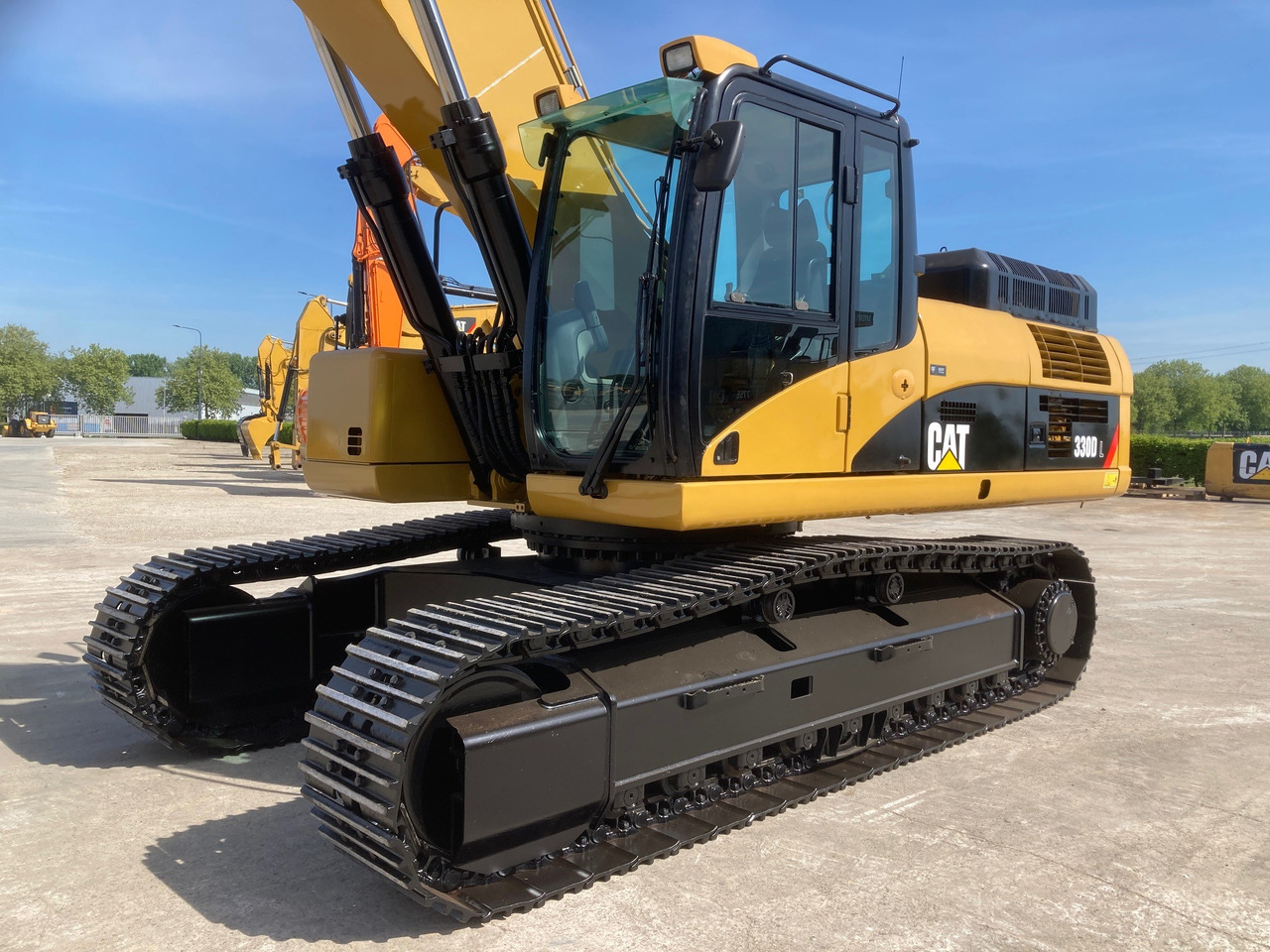 Caterpillar 330DL - Багер гасеничар: слика 2 Caterpillar 330DL - Багер гасеничар: слика 2