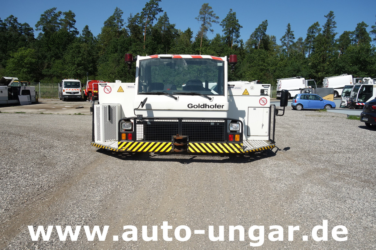 GOLDHOFER AST-1 A500 Baujahr 1999 Push-Back towbarless Pushback Liebherr used GSE - Возило за push back: слика 2 GOLDHOFER AST-1 A500 Baujahr 1999 Push-Back towbarless Pushback Liebherr used GSE - Возило за push back: слика 2