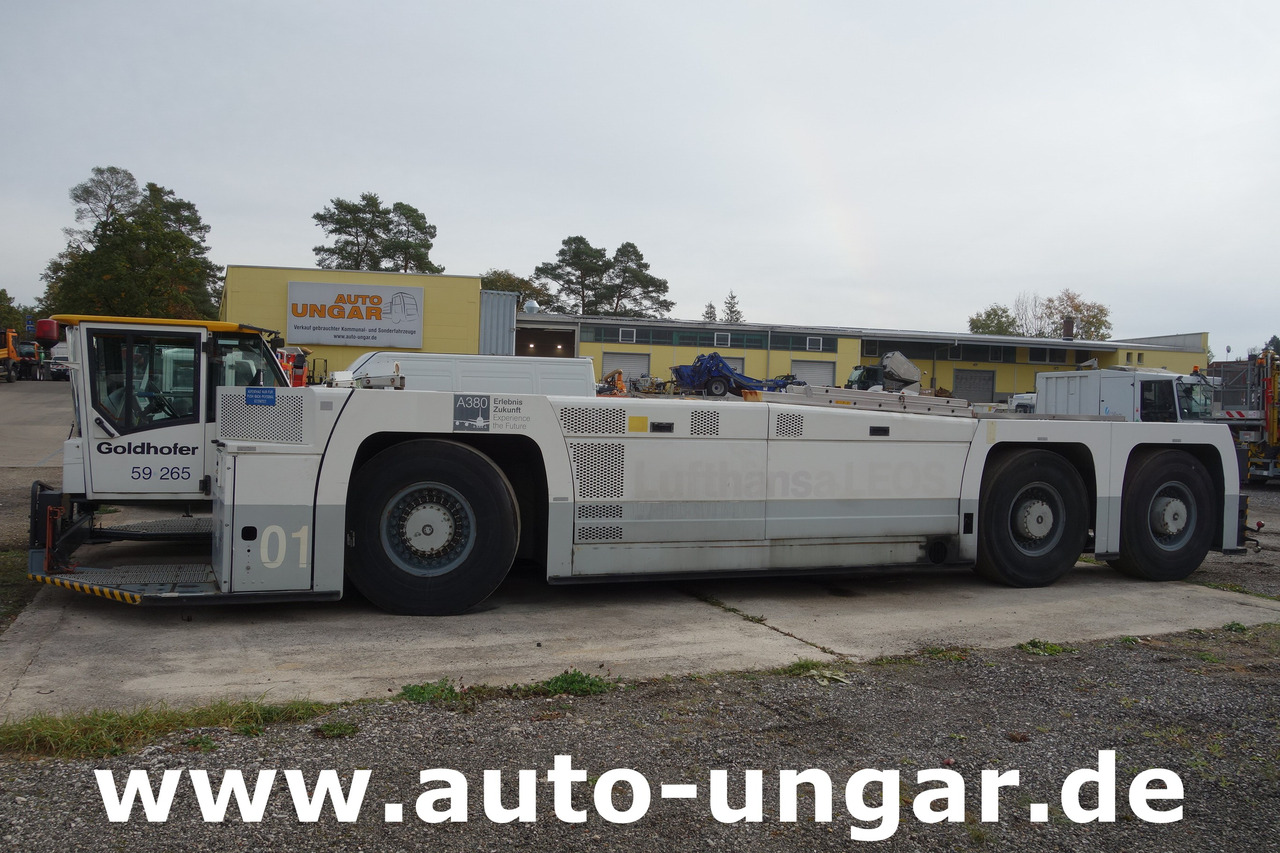 Goldhofer AST-1X 1360 Allradlenkung 6x6 towbarless Pushback Airbus A380 Deutz TCD 2015 V08 - 1.360PS - Возило за push back: слика 4 Goldhofer AST-1X 1360 Allradlenkung 6x6 towbarless Pushback Airbus A380 Deutz TCD 2015 V08 - 1.360PS - Возило за push back: слика 4