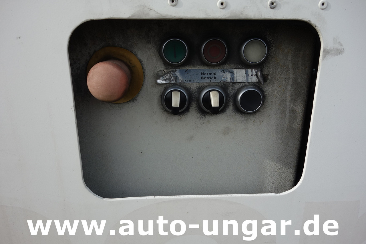 Возило за push back Goldhofer AST-1X 1360 Allradlenkung 6x6 towbarless Pushback Airbus A380 Deutz TCD 2015 V08 - 1.360PS: слика 14 Возило за push back Goldhofer AST-1X 1360 Allradlenkung 6x6 towbarless Pushback Airbus A380 Deutz TCD 2015 V08 - 1.360PS: слика 14