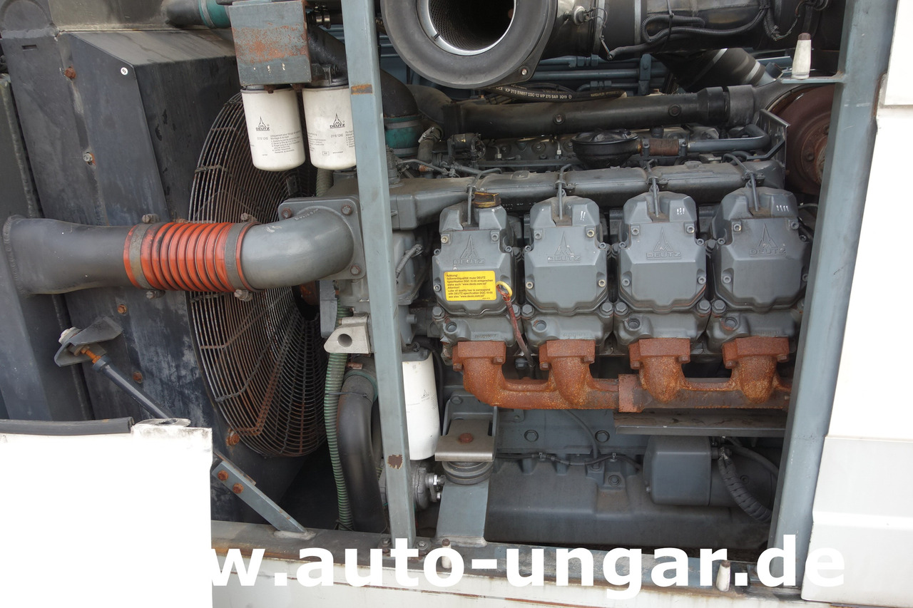 Возило за push back Goldhofer AST-1X 1360 Allradlenkung 6x6 towbarless Pushback Airbus A380 Deutz TCD 2015 V08 - 1.360PS: слика 20 Возило за push back Goldhofer AST-1X 1360 Allradlenkung 6x6 towbarless Pushback Airbus A380 Deutz TCD 2015 V08 - 1.360PS: слика 20