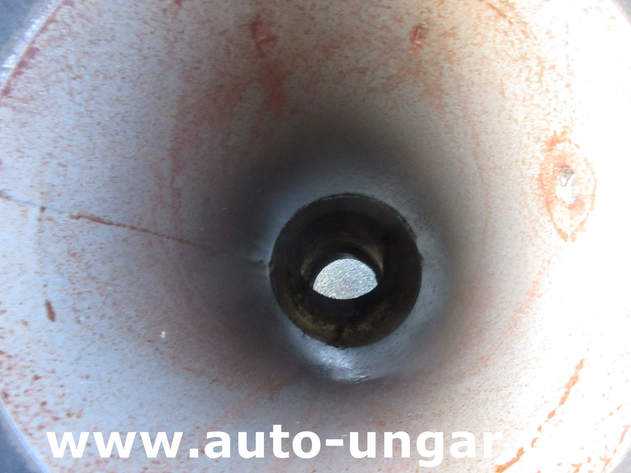 Возило за метење Hako CityMaster CM2000 2 Besen Baujahr 2015 Kehrmaschine 4-Rad-Lenkung: слика 24 Возило за метење Hako CityMaster CM2000 2 Besen Baujahr 2015 Kehrmaschine 4-Rad-Lenkung: слика 24