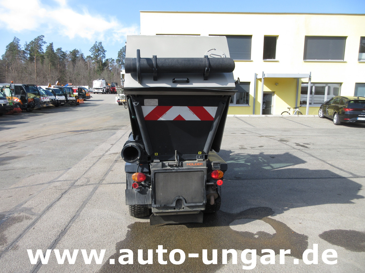 Holder X45 Kubota Diesel Motor Baujahr 2019 Allrad Kehrmaschine Geräteträger - Општински трактор: слика 4 Holder X45 Kubota Diesel Motor Baujahr 2019 Allrad Kehrmaschine Geräteträger - Општински трактор: слика 4